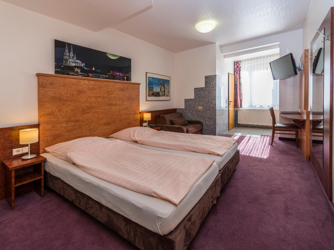 Bedroom, Breslauer Hof Am Dom, Köln