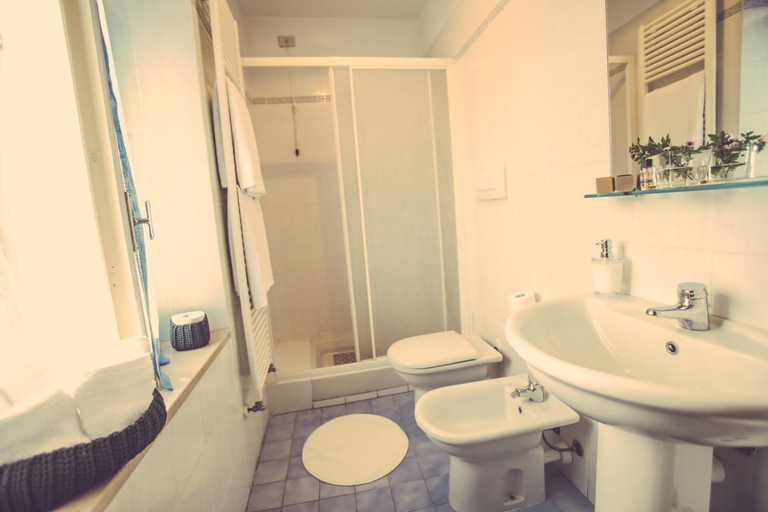 Bathroom 6
