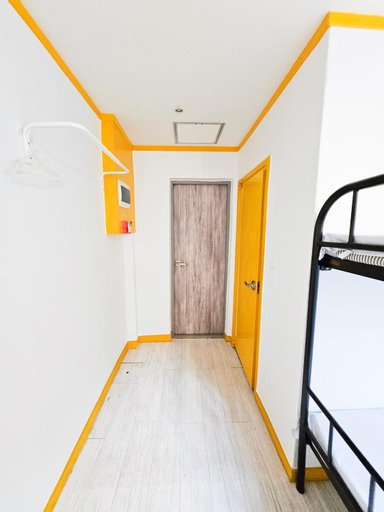 Travelers A Korea Hostel, Jung