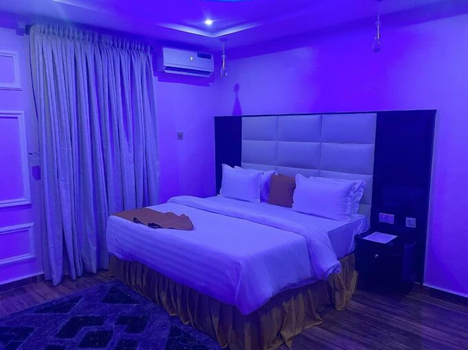 Bedroom 3, Royality Hill Apartment and Suites, Oshimili North