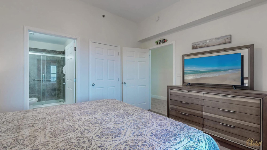 Bedroom 3, Laketown Wharf 2135, Bay