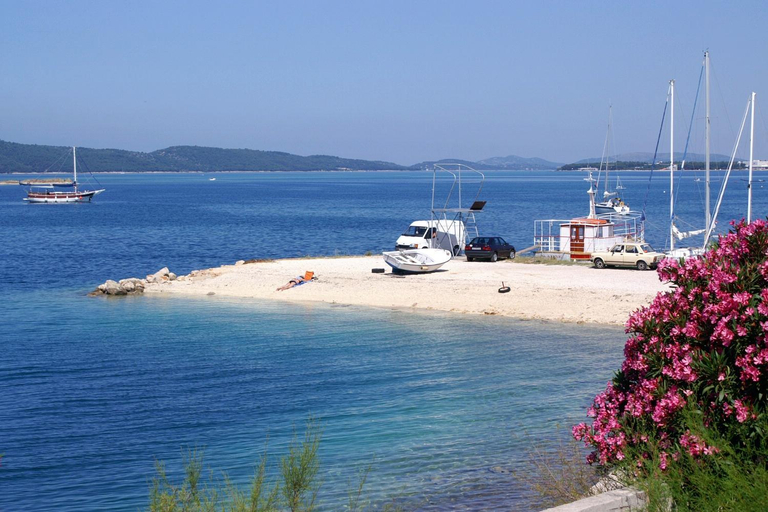 Others 5, Apartments with parking space Brodarica - Sibenik - 21888, Šibenik