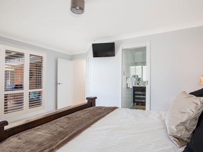 Bedroom 2, Coastaway I Pet Friendly I 3 Min Walk to Beach, Shoalhaven - Pt B