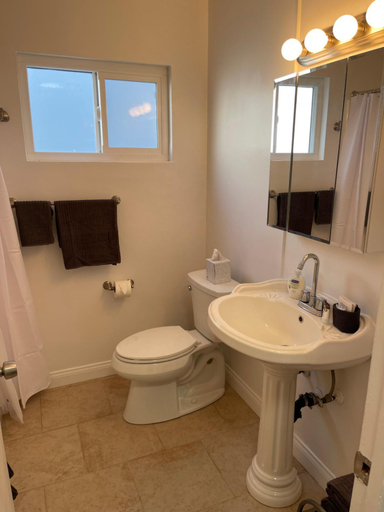 Bathroom 3, House on The Beach, Los Angeles