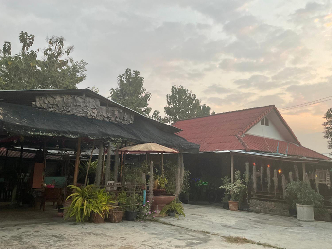 Adinda house อดินดาเฮาส์, Chiang Dao
