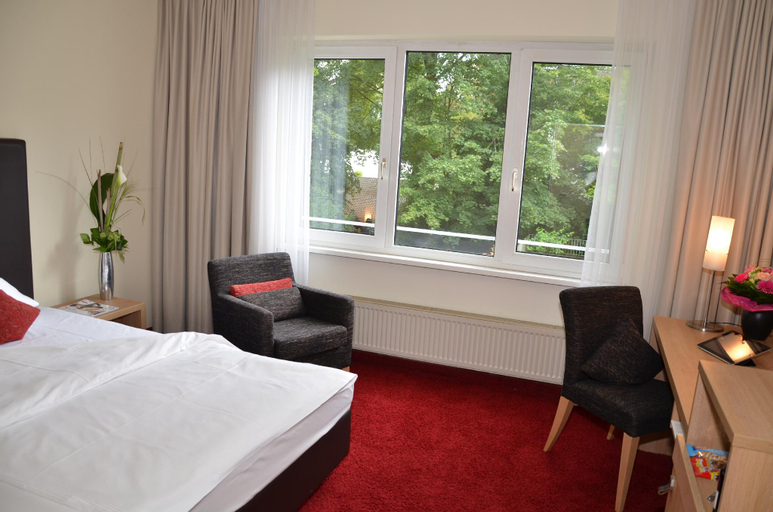 Bedroom 14