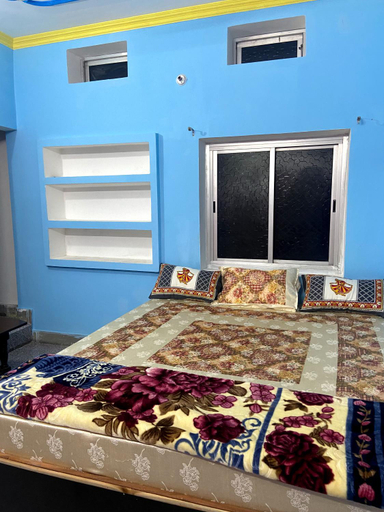 Others 5, Garuda Guest House, Varanasi