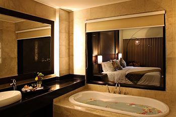 Bathroom 11