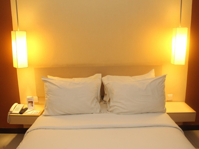 Bedroom 14