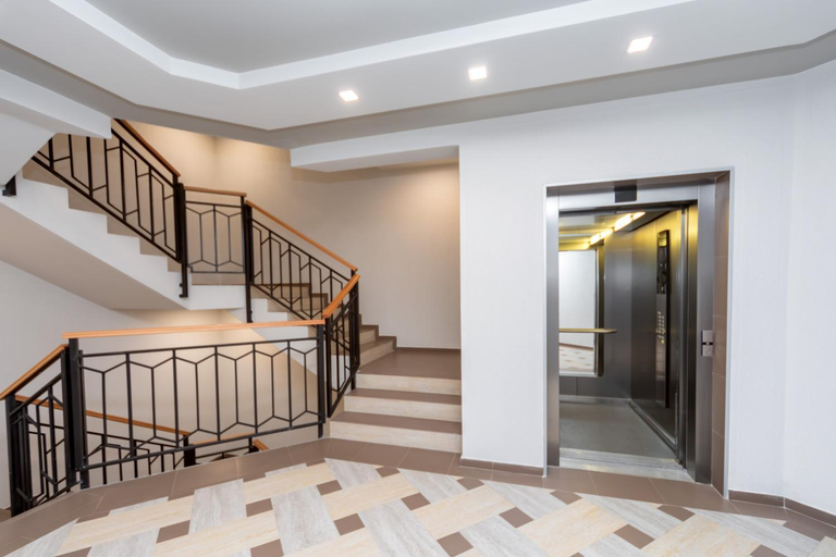 5, Les appartements Prives Bar