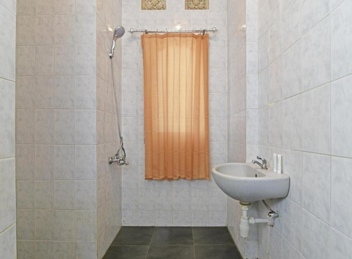 Bathroom 5