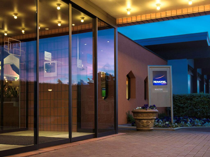 Novotel Mâcon Nord Autoroute du Soleil, Saône-et-Loire