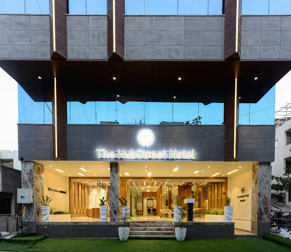 Exterior & Views 1, The HubStreet Hotel, Bhopal