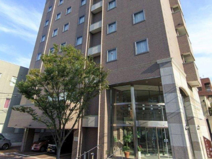 Exterior 7