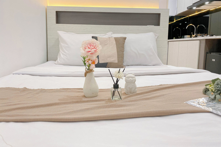 Bedroom 5, Cozy And Simply Studio Room At Apartment Tokyo Riverside Pik 2, Tangerang