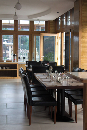 Food & Drinks 4, Hotel Bhutan Home Thimphu, Chang