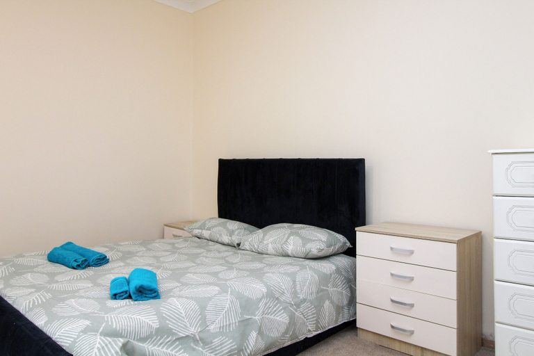 Others 5, Darwin road guest house room 3, Southampton