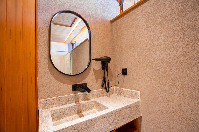Bathroom 21