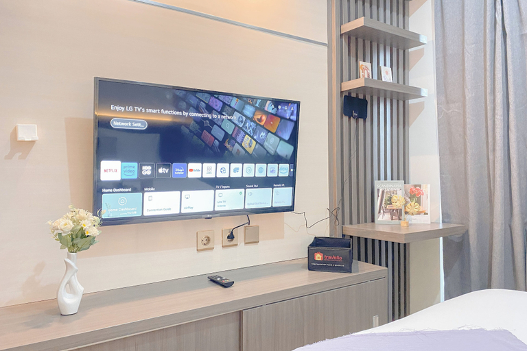Bedroom 2, Cozy Living Studio At Vasanta Apartment, Cikarang