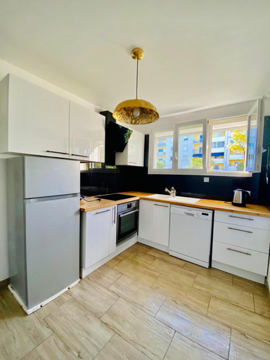 Others 4, Port Marianne City Cosy Appartement, Hérault