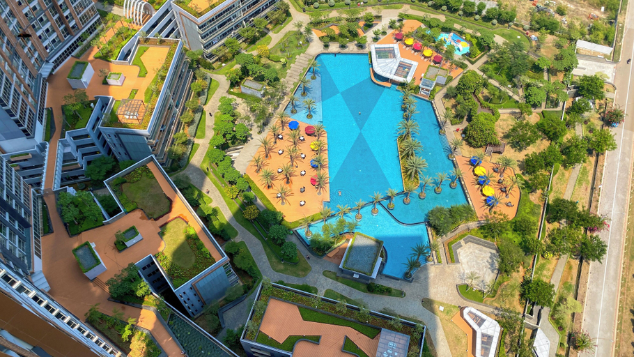 Exterior & Views 2, Comfort And Great Location Studio At Gold Coast Apartment, Jakarta Utara