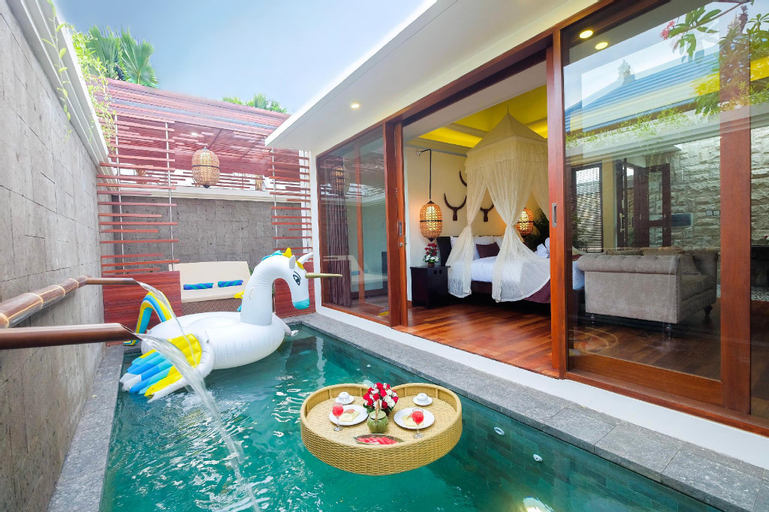 Swimming Pool 10