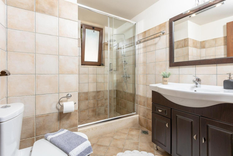 Bathroom, Villa Nionios, Ionian Islands
