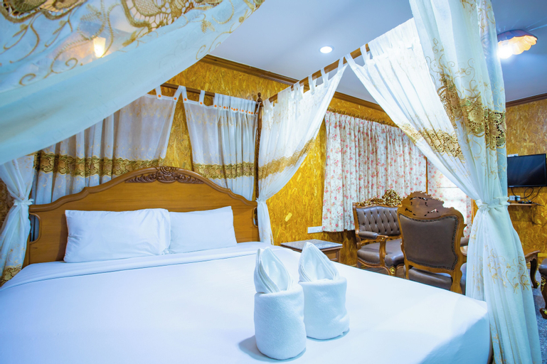 Bedroom 6