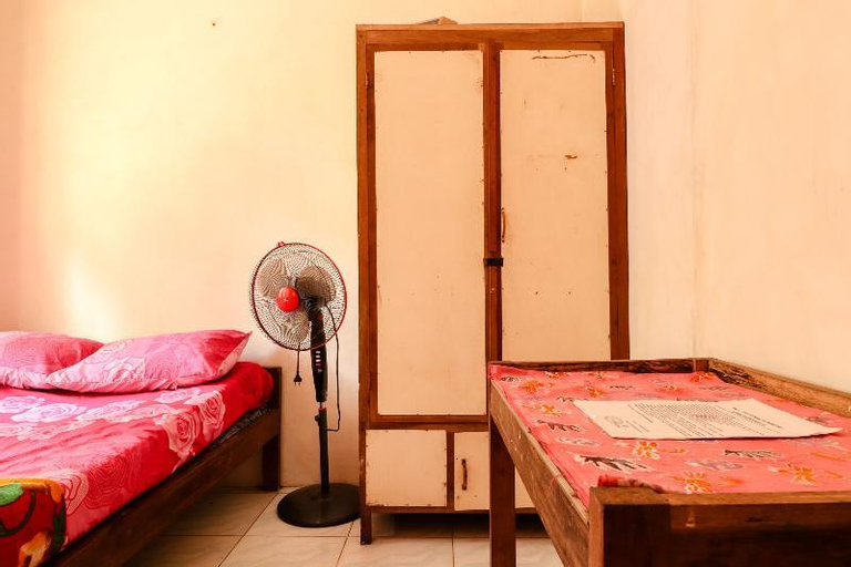 Bedroom 8