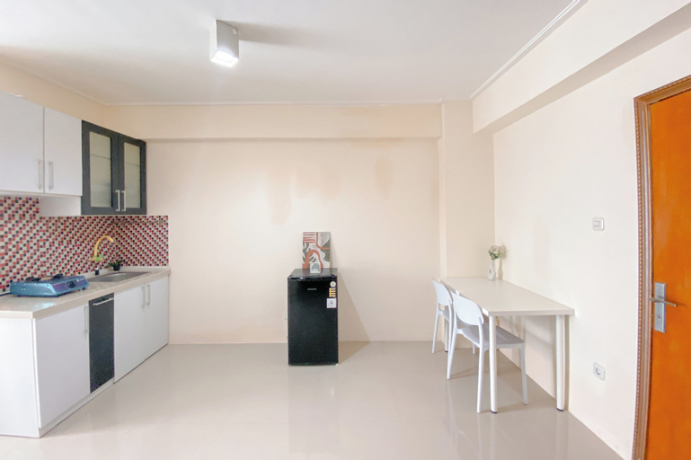 Dining Room 8