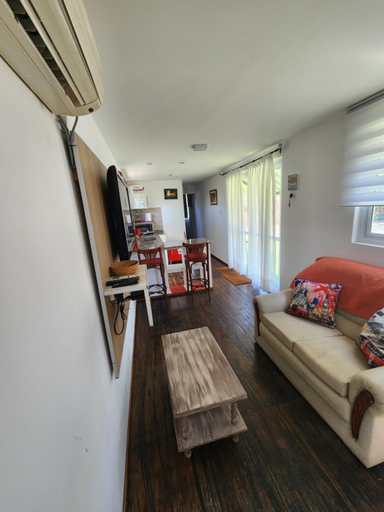 Others 3, Casa Conteiner, Cerrillos
