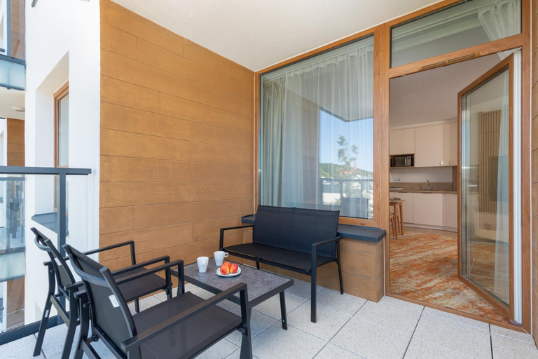 Others 3, Sun & Beach Apartments Bel Mare with Parking by Noclegi Renters, Kamień