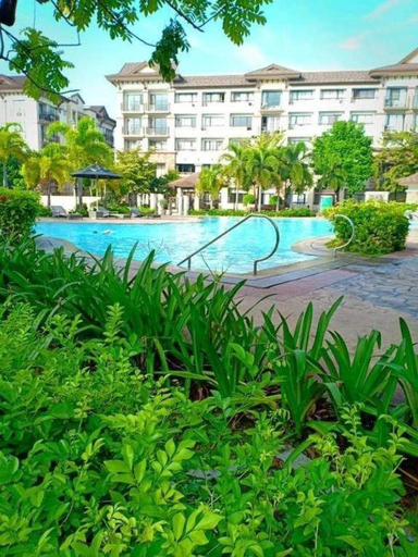 Others 3, One Oasis A14 Shortwalk to Sm City Davao + free wifi+ Netflix, Davao City