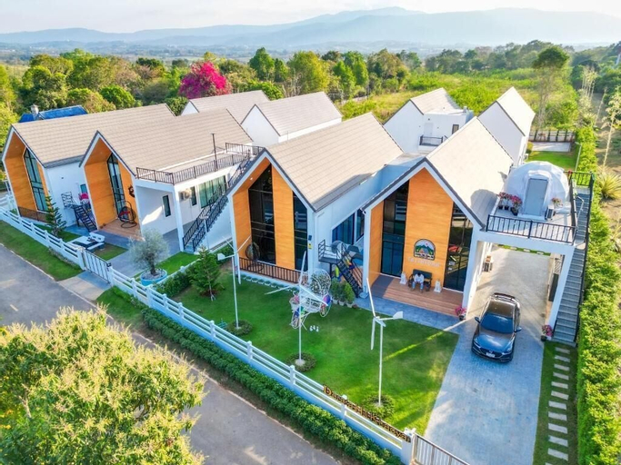 Doratahill khaoyai, Pak Chong