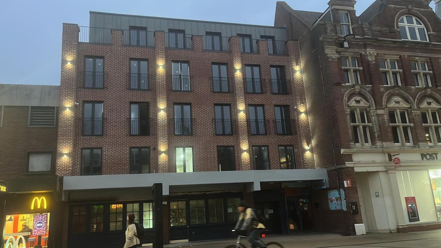 Exterior 1