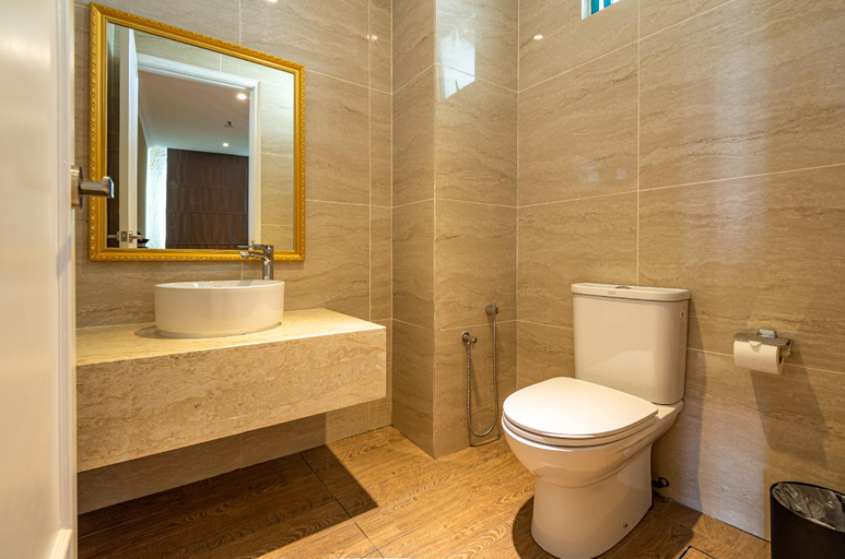 Bathroom 5