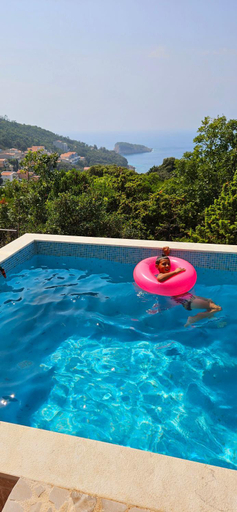 Others 3, Sweet Sea Villa