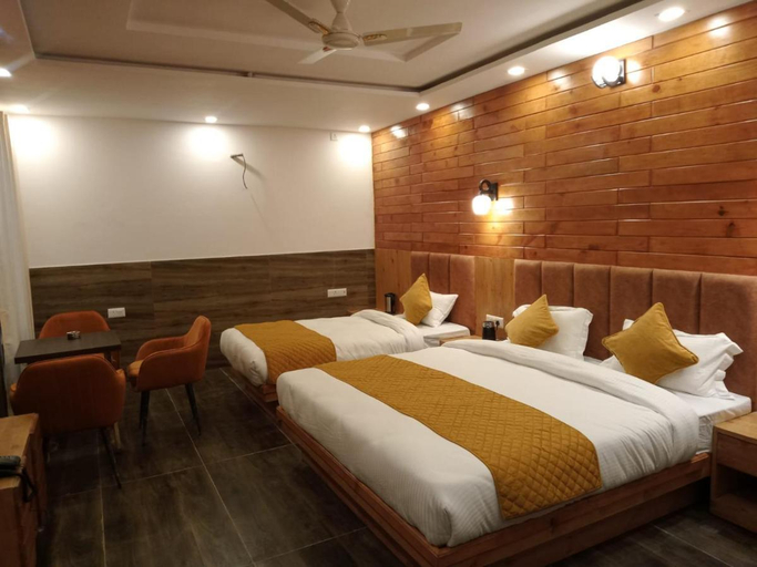 Bedroom 2, The Aesthetic Hotel & Restaurant, Nainital