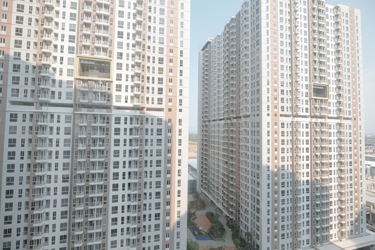 Exterior & Views, Simply and Compact Studio at Tokyo Riverside PIK 2 Apartment By Travelio, Tangerang