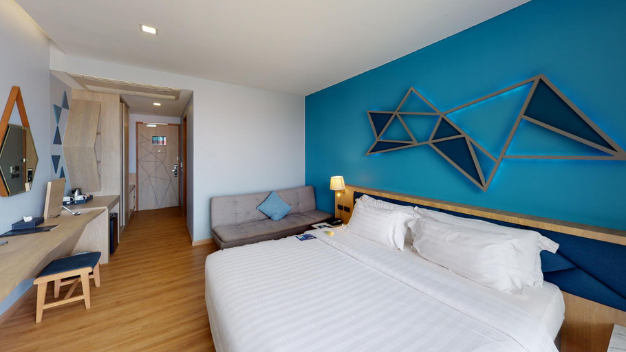Bedroom 8