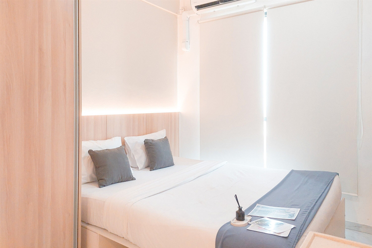Bedroom 3, Good And Cozy Stay Studio At Sky House Alam Sutera Apartment, Tangerang