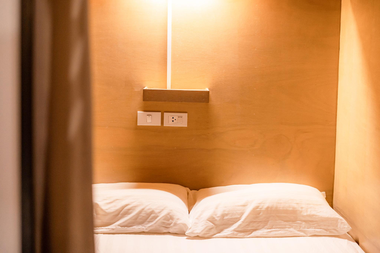 Bedroom 18