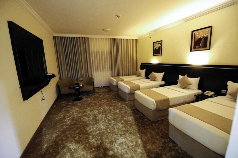Bedroom 5, Bab al-maltazam concorde hotel, Makkah