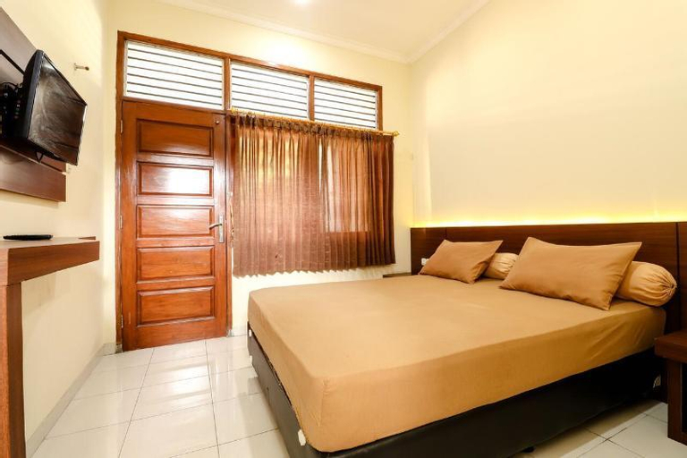 Bedroom 12