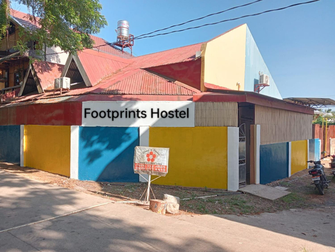 Exterior & Views 1, Footprints Hostel, Coron