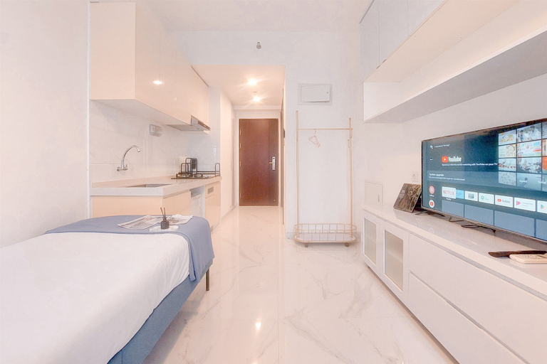 Bedroom 3, Nice Studio Apartment At Sky House Bsd Near Aeon Mall, South Tangerang