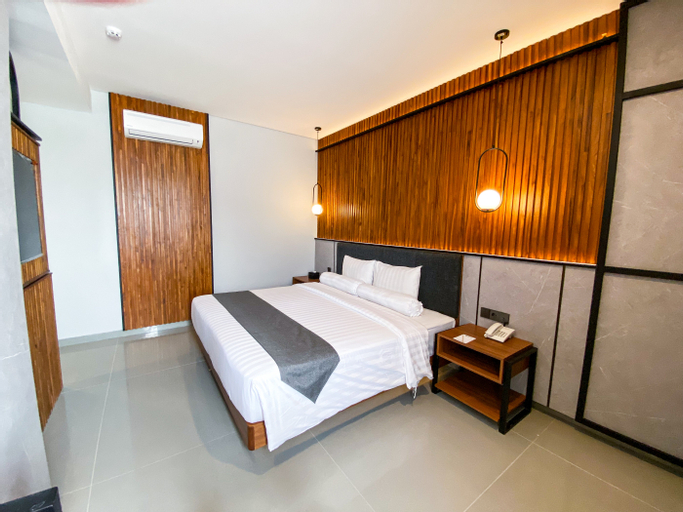 Bedroom 9