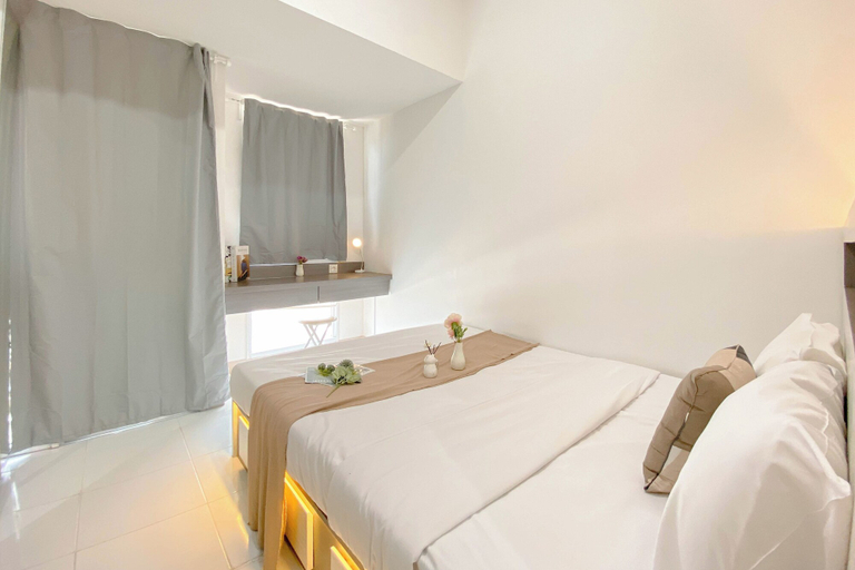 Bedroom 4, Cozy And Simply Studio Room At Apartment Tokyo Riverside Pik 2, Tangerang