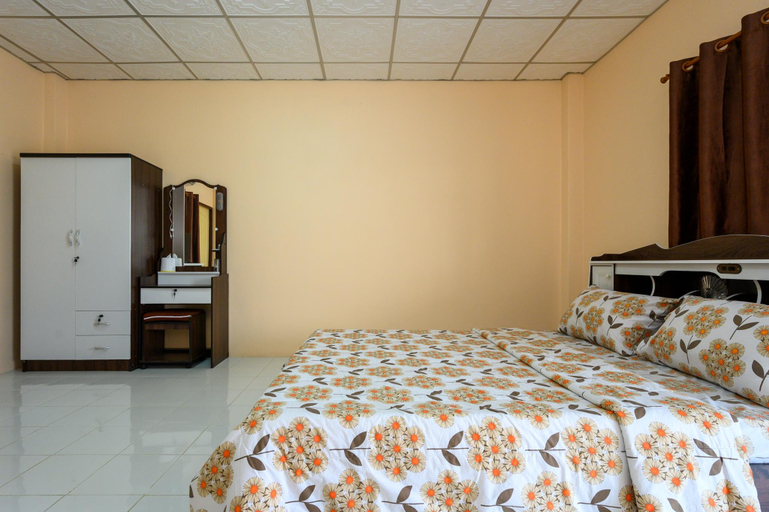 Bedroom 8