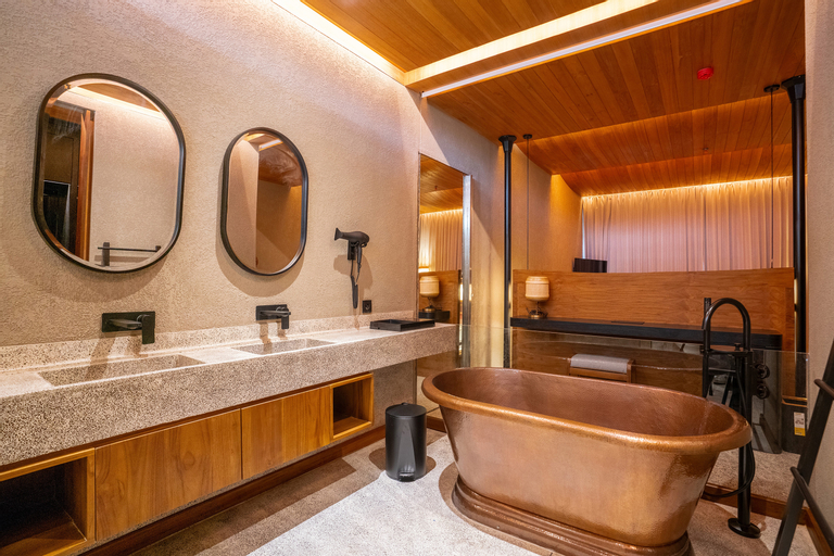 Bathroom 3